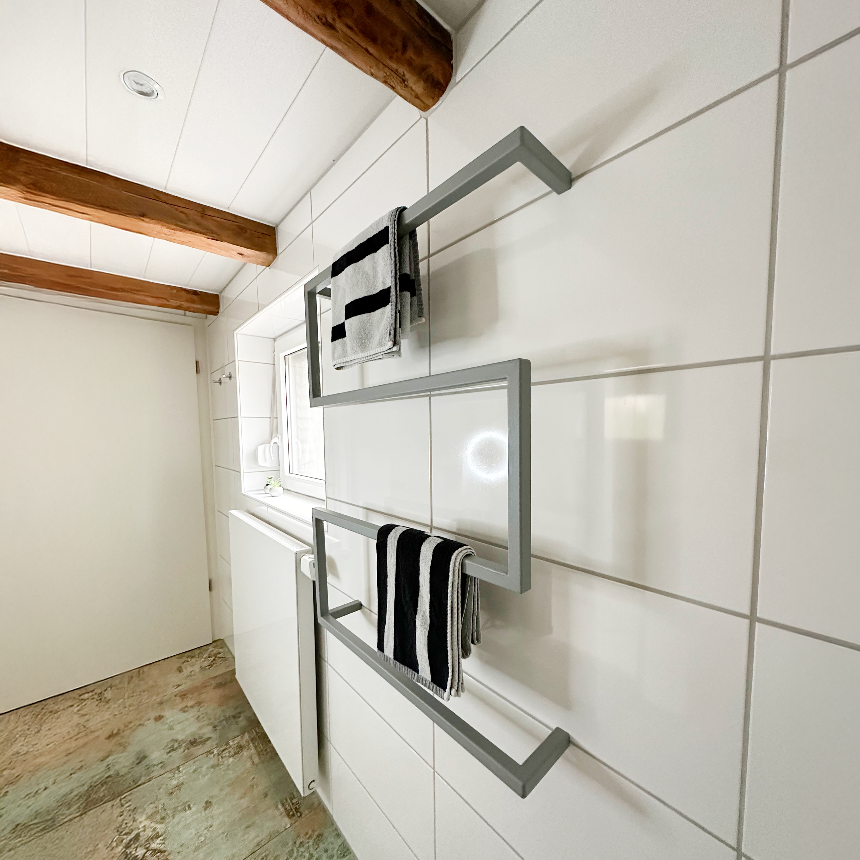 Design towel holder made of metal