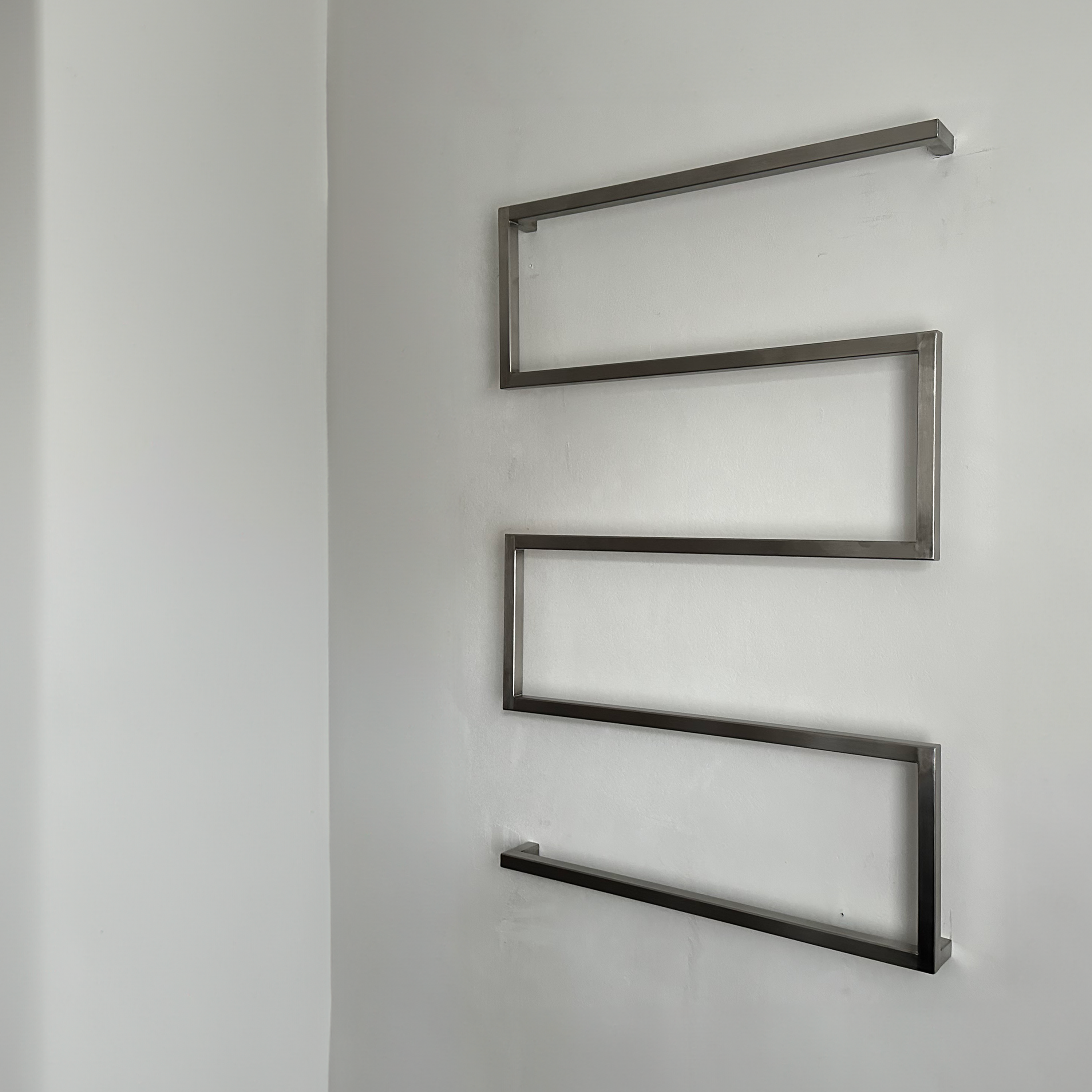Design towel holder made of metal