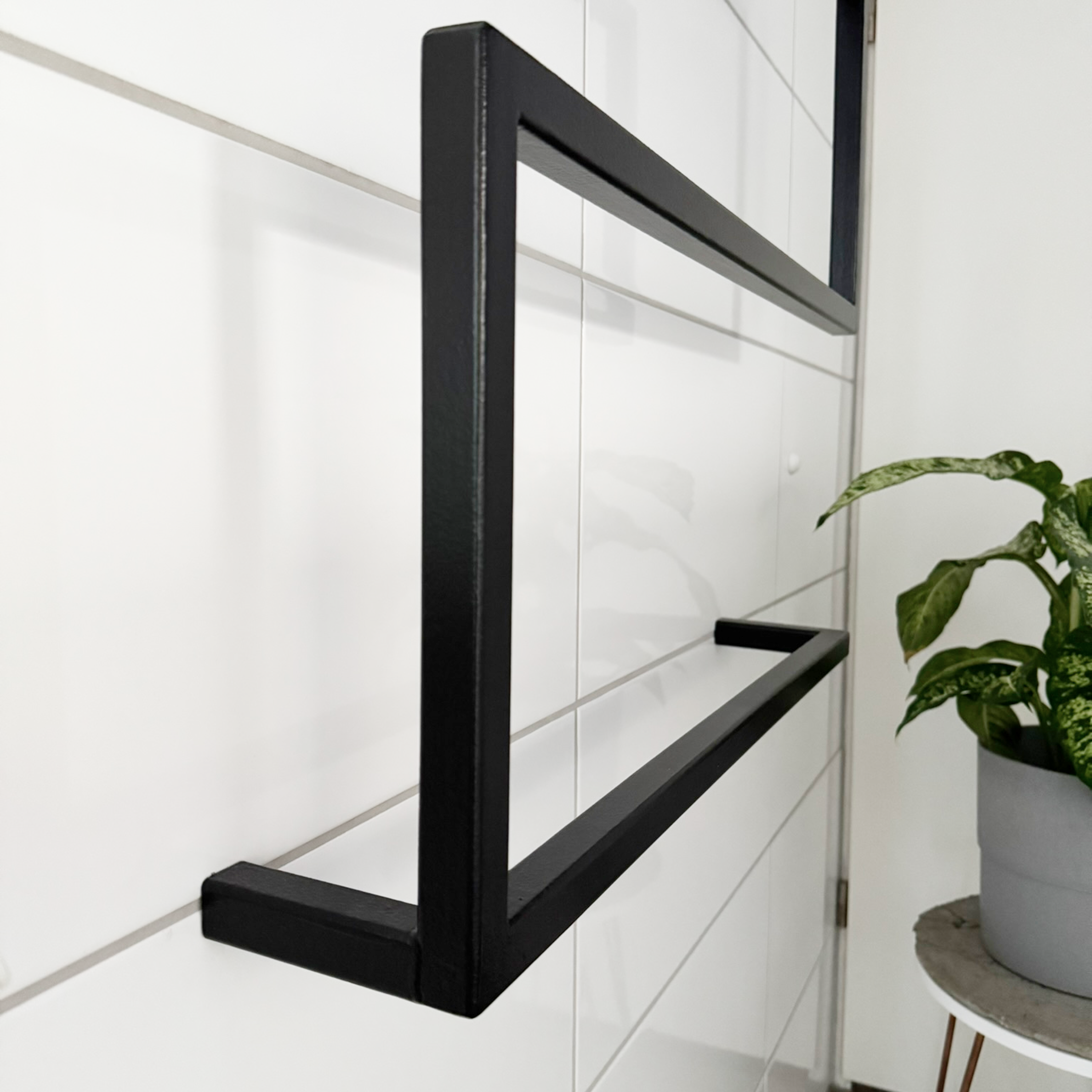 Design Handtuchhalter [SWIFT] aus Metall