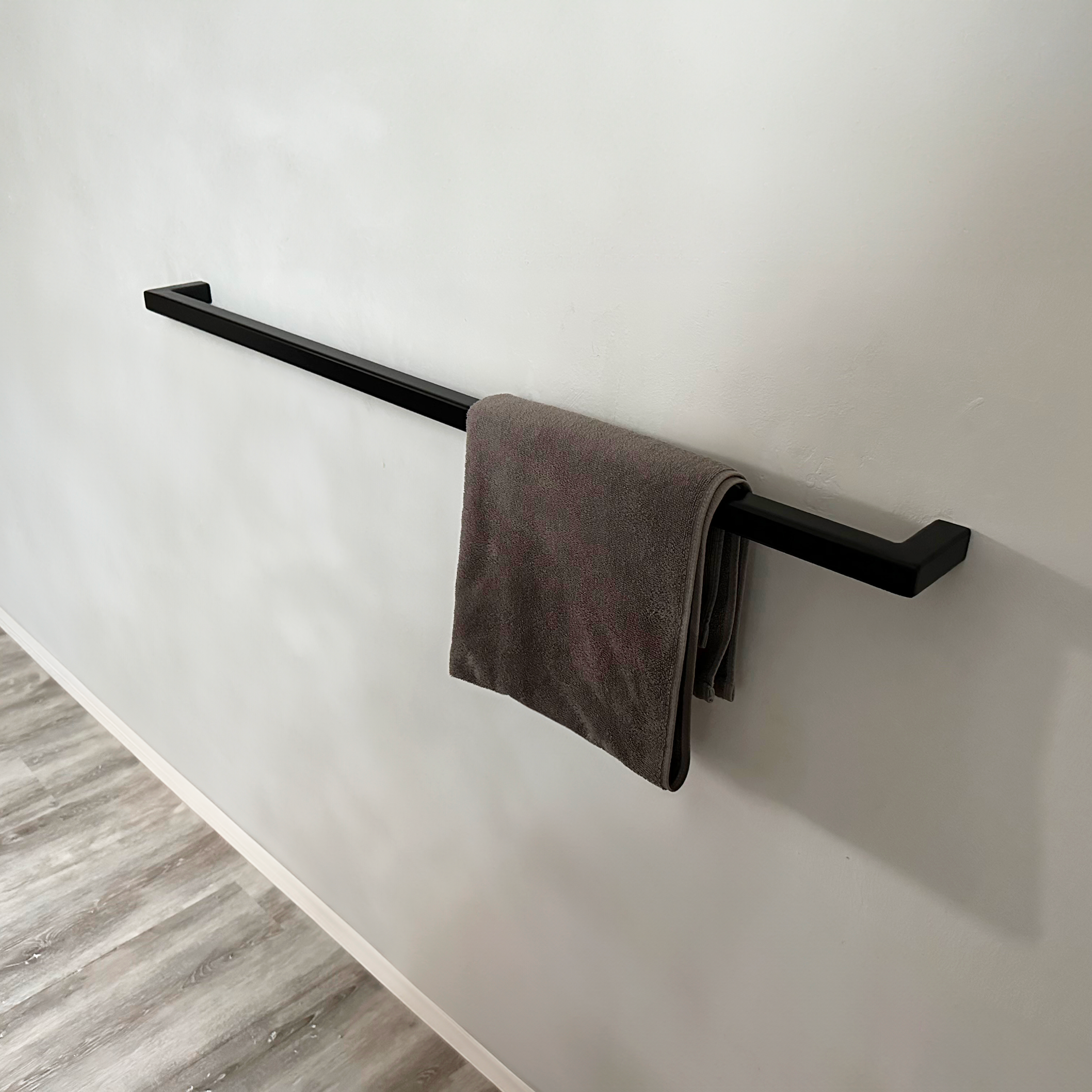 Design Handtuchhalter [GRIP] aus Metall